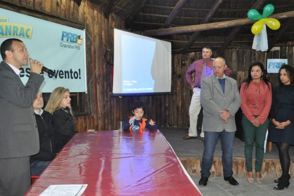 17_06_13destaque04_prb_empossou_nova_comissão_executiva_de_gravataí