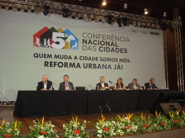 04_12_13_municipios01_sefora_participa_conferencia_em_brasilia.prb1