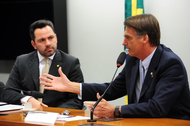 alan-rick-prb-audiencia-pública-maioridade-penal-PRB-foto4-robeto-ribeiro-28-05-2015