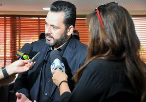 Alan Rick promove seminário sobre redução de voos e altos preços das passagens aéreas no Acre