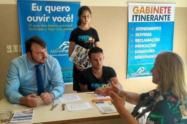 Gabinete Itinerante do vereador Aldinei Potelecki chega ao distrito Rio Maina