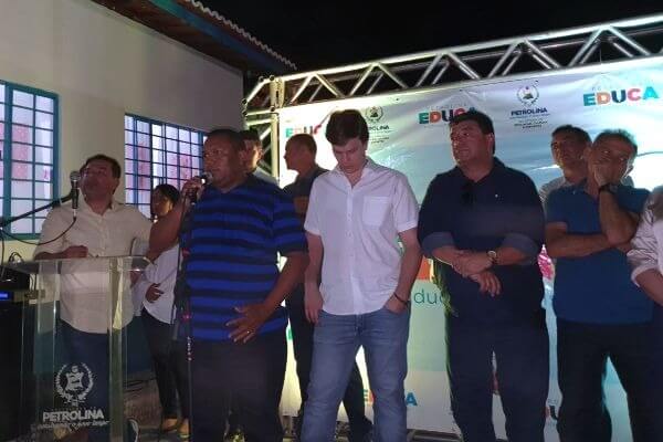 Alex de Jesus participa de inauguração de creche em Petrolina