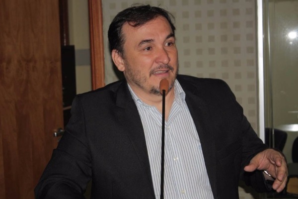 Alex Matos quer barrar aumento da cobrança de água em Barra do Garças (MT)