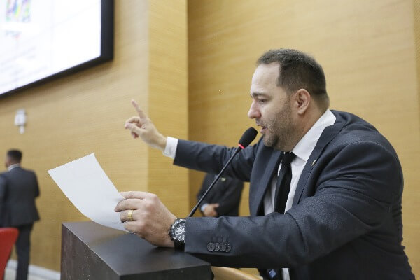 CPI ouve população de municípios roraimense sobre descaso da Energisa