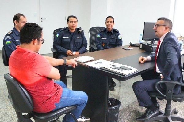 Alex Silva recebe pedido para reformar quartéis e apoio às ações da PM em Rondônia