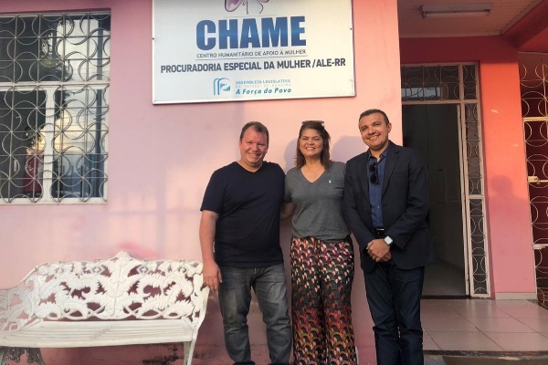 Alex Silva visita centro de apoio às mulheres em Roraima