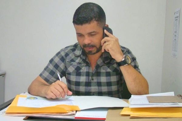 Projeto autoriza prefeitura a cobrar por limpeza de terreno em Cachoeiro do Itapemirim