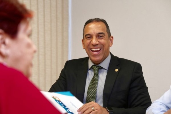 Altair Moraes defende ações efetivas para a transformação social