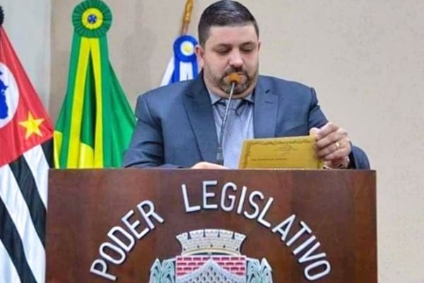 Republicano André Barbosa quer zerar filas de exames médicos em Cosmópolis