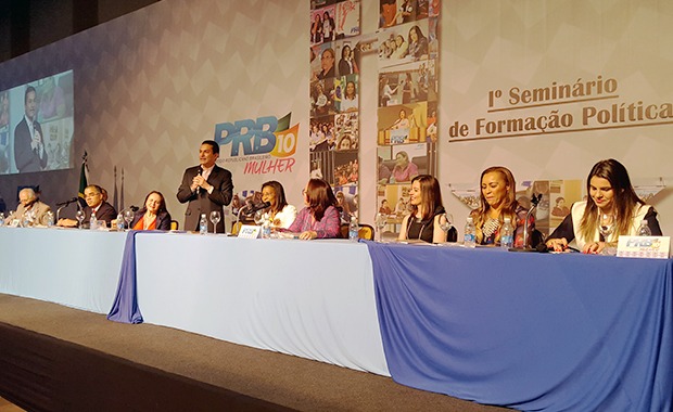 Ao abrir seminário do PRB Mulher, Pereira declama poema, destaca investimentos e cobra resultado