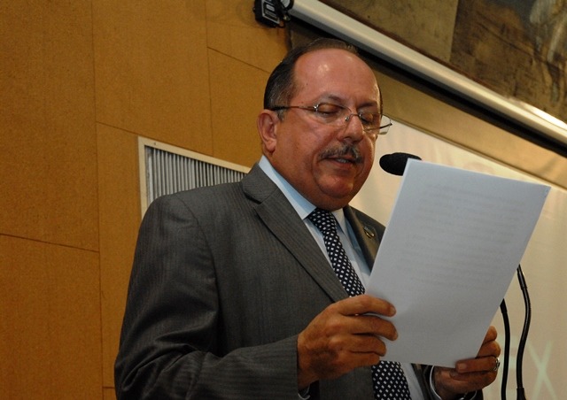 José de Arimateia cobra dos municípios mais ações no combate ao mosquito que transmite a doença.