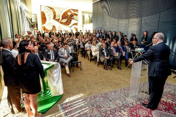 Frente parlamentar busca valorização dos optometristas 