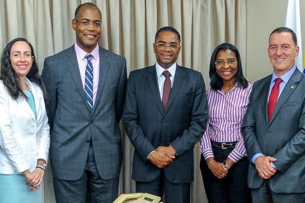 Bancada do PRB recebe representantes da Embaixada dos EUA
