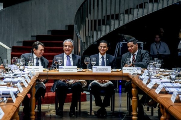 Indústria: Bancada do PRB se reúne com presidente da CNI