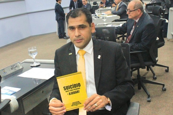 Betinho apoia campanha ‘Setembro Amarelo’ de prevenção ao suicídio