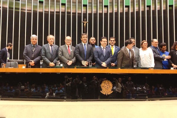 Em Brasília, Betinho busca recursos para a saúde e educação