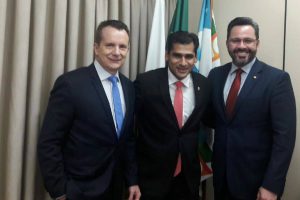 Betinho com os deputados republicanos Celso Russomanno (SP) e Alan Rick (AC)