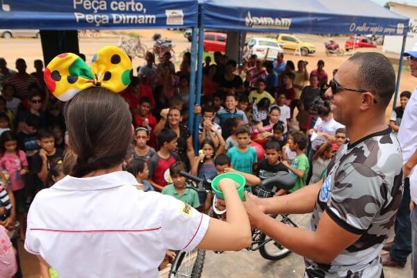 Cabo Jhony Paixão promove ação pelo Dia da Criança em Ji-Paraná