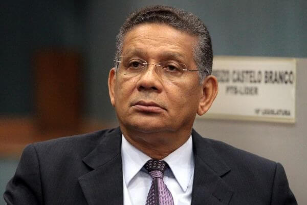 Carlos Alberto destina R$ 200 mil para Instituto de Identificação de Manaus (AM)