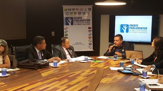 carlos-alberto-prb-frente-parlamentar-brasilia-foto2-ascom-18-09-2015