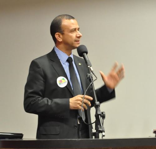 carlos-gomes-prb-recursos-da-uniao-para-a-saude-foto-jorge-fuentes-07-08-15-02