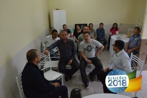 Carlos Gomes se reúne com lideranças em Alegrete (RS)