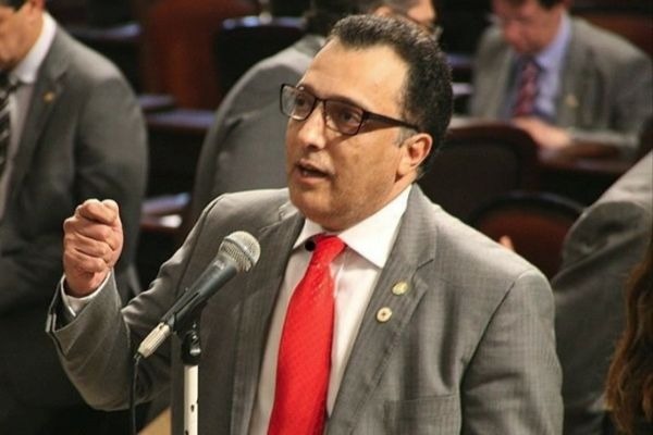 Carlos Macedo defende brigadistas permanentes em alojamentos esportivos do Rio