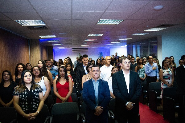 Cerimônia de formatura marca encerramento das turmas de idiomas da FRB