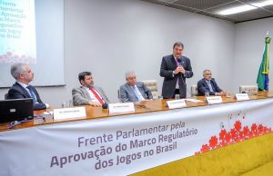 Halum instala Frente Parlamentar que defende legalização de jogos