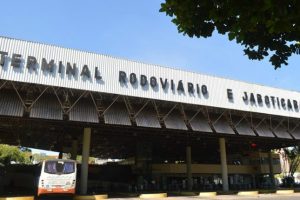 cidinha-vereadora-prb-jaboticabal-cobra-prioridades-para-rodoviaria-do-municipio-foto-cedida-05-06-2017-02
