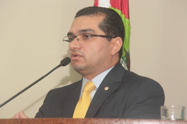 Claudinei Marques propõe a criação do programa “Guardião Maria da Penha”