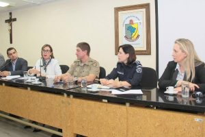 claudinei-marques-vereador-prb-florianopolis.sc-promove-audiencia-em-defesa-mulher-foto-ascom-05-06-2017-03