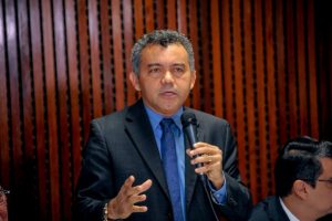 Cleber Verde cobra mais autonomia para a Secretaria da Pesca