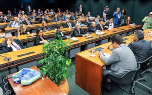 cleber-verde-prb-marcha-prefeitos-foto-fouglas-gomes-17-05-17-02