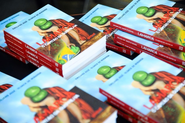 cleber-verde-prb-prestigia-relancamento-de-livro-sobre-carlos-lamarca-foto-douglas-gomes-21-10-15-02