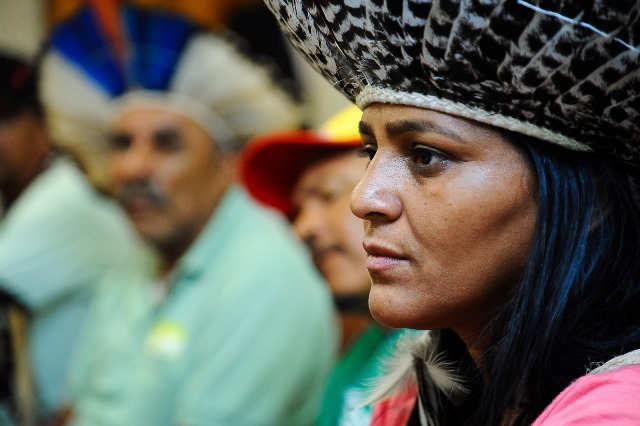 Cleber Verde recebe indígenas na Liderança do PRB