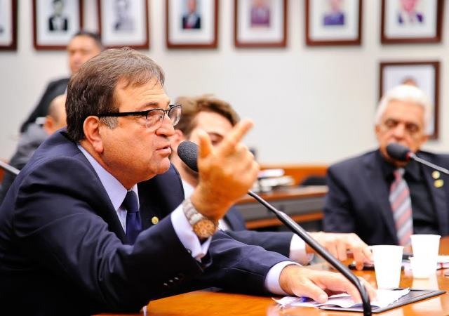 Comissão aprova projeto de Halum que reduz o preço da energia elétrica no Tocantins