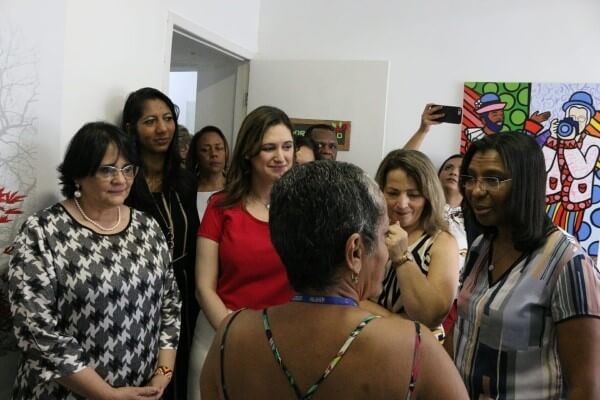 Evento debate ações de combate à violência contra a mulher no Recife