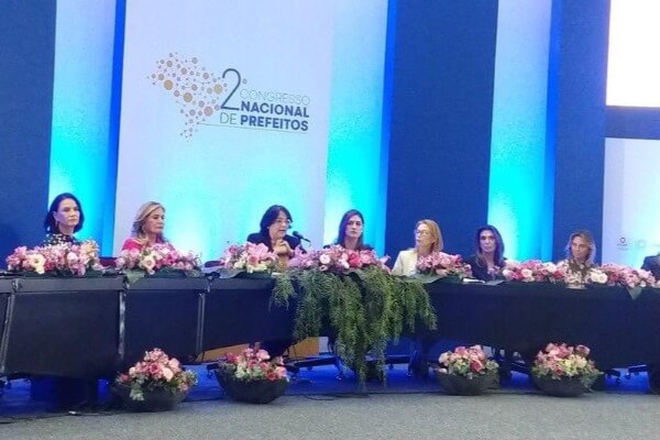 Combate à violência contra a mulher será reforçado nos municípios