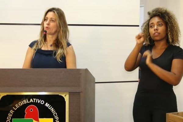 Cristina Sousa pede o ensino de Libras na formação de novos policiais