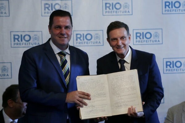 Crivella dá posse a novos secretários de ordem pública e transportes