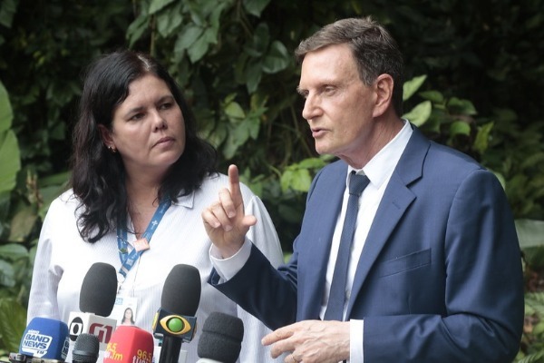 Crivella anuncia convocação de 301 médicos aprovados em concurso