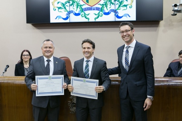 daniel-guerra-prb-diplomado-prefeito-de-caxias-do-sul-rs-foto2-petter-campagna-kunrath-20-12-2016