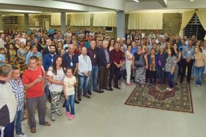 Daniel Guerra anuncia obras e encaminha demandas de moradores no Gabinete Itinerante