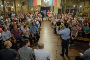 Daniel Guerra leva Gabinete Itinerante para Vila Cristina
