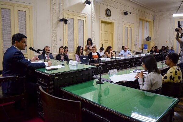 Reunião discute políticas públicas para pessoas em situação de rua no Rio