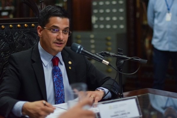 Danniel Librelon debate Programa de Prevenção às Drogas