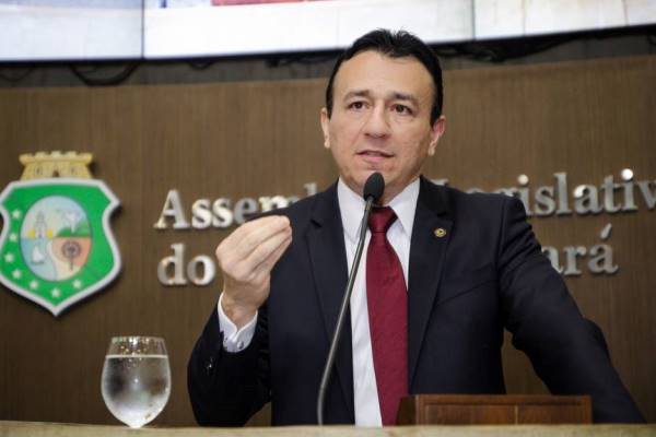 Projeto garante acesso ao mercado de trabalho para pessoas com deficiência no Ceará