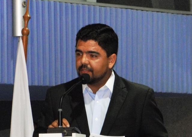 devanir-ferreira-prb-aprovado-pl-acessibilidade-de-cadeirantes-em-caixas-eletronicos-foto-ascom-24-08-15