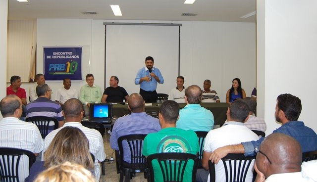 devanir-ferreira-prb-espirito-santo-encontro-presidentes-municipais-eleicoes-2016-foto2-ascom-04-08-2015